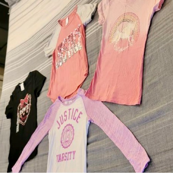 4 GIRLS SIZE 8 SHIRTS SET - Picture 9 of 12